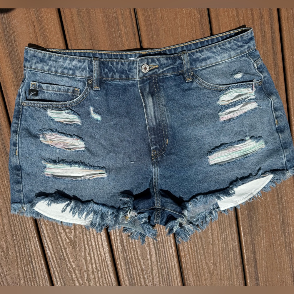 Women’s kancan Jean shorts size 15